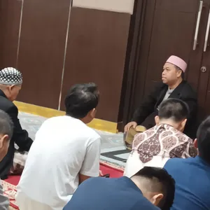 Kuliah Subuh Ust Ghofar (Dosen Pendidikan Ulama Tarjih)