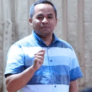 BICARA BENAR