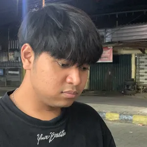 Otol (obrolan topik lantur) 