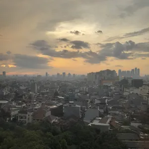 Memimpin manusia