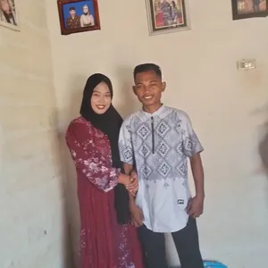 Komedi