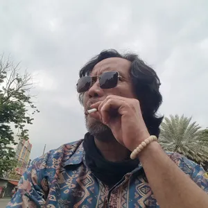 Ijak ijik Konten