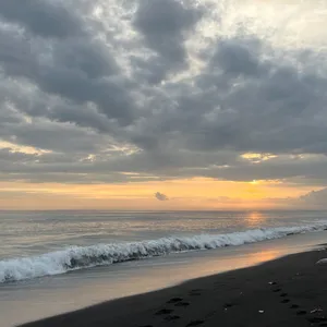 Santai Bareng Bajahitam