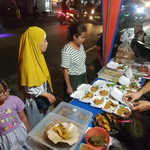 Ayam geprek zeus
