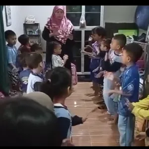 Bermain sambil belajar