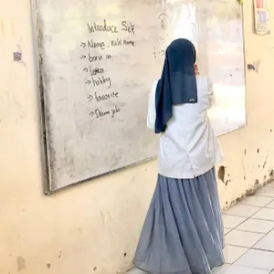 About Nay Aisyah