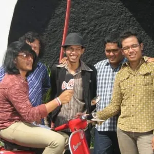 Sinar Bahagia - Wahai Seorang