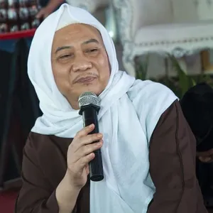 Abuya KH Uci - syekh Nawawi