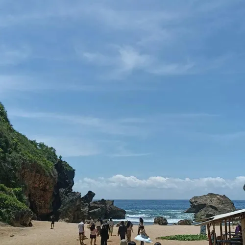 Podcas Naratif Uas Agama - Shucbert Berkath M (235314204)