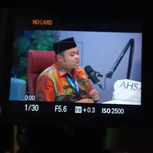 Pemimpin Dilarang Baper!