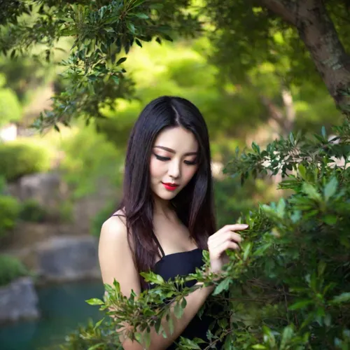 Latino Relax: - Merenungi Keindahan Melodi Latin Pop yang Menenangkan"