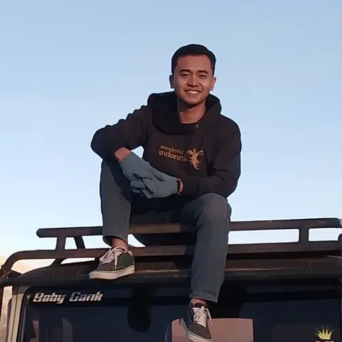 PEMBUNUH BAYARAN BERNAMA GULA