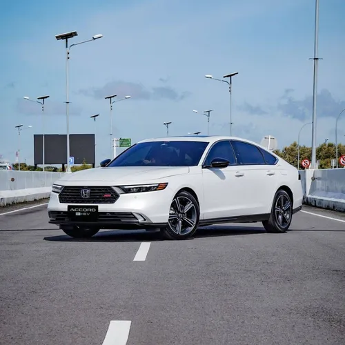 brio satya vs brio rs apa sih perbedaan nya?