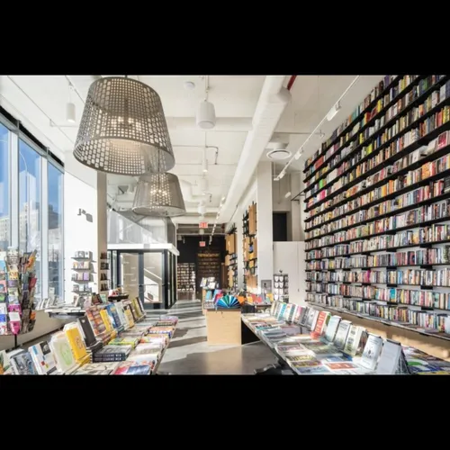 DOWNLOAD [PDF]’ Fronds and Enemies (English Cottage Garden Mysteries #5) By H.Y. Hanna on Iphone New Format