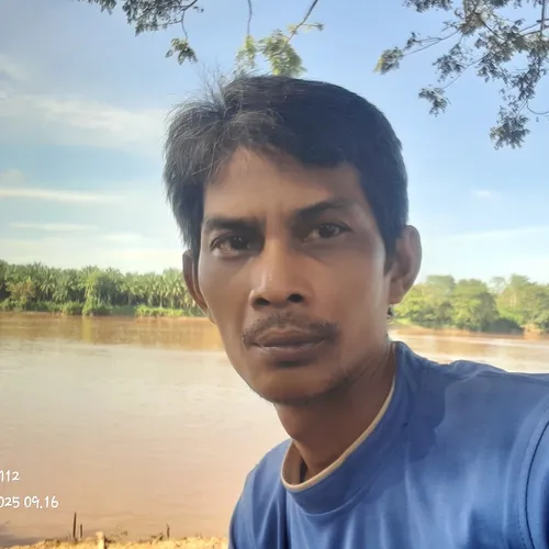 Pinggiran sungai musi muara lematang