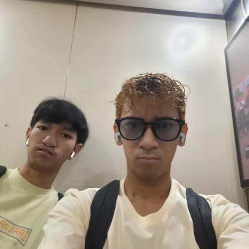 Nama saya Faiz.
