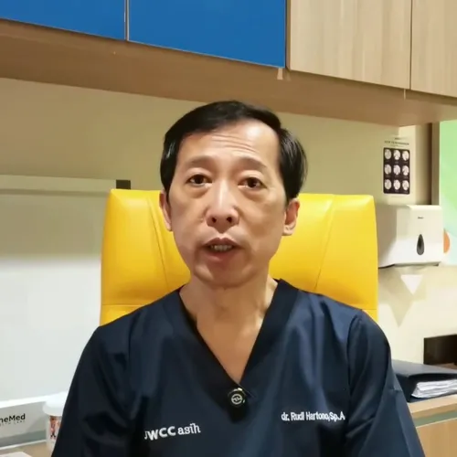 6 hal yang harus diketahui oleh orang tua sebelum memberi penurun panas pada anak. 