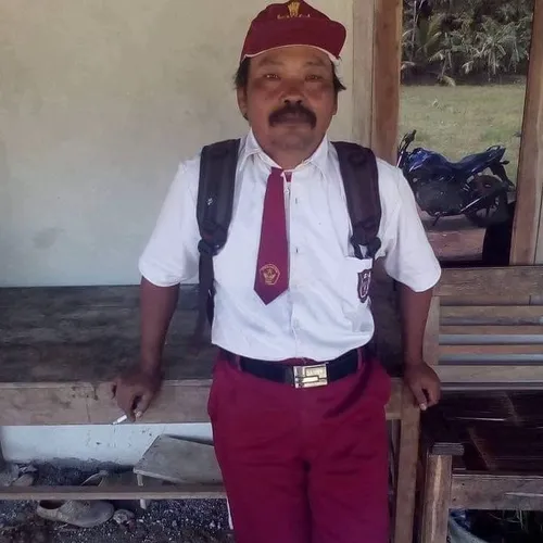 Kisah cinta pertama mas2 jawa (latif)