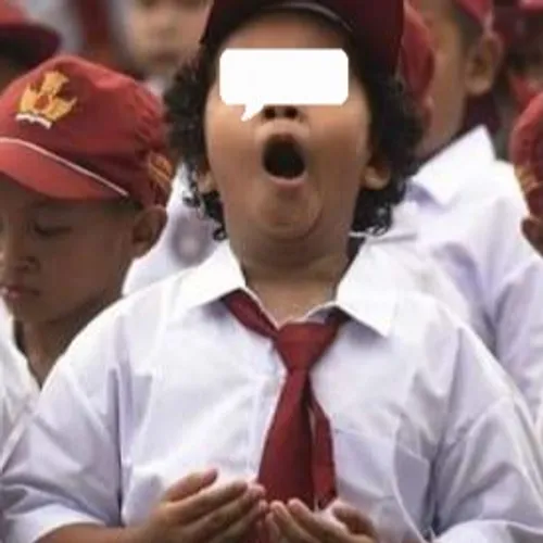 Karyawan tetap buat podcast