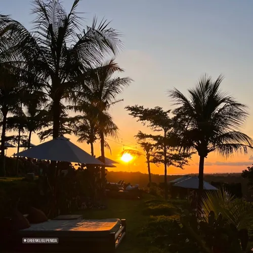 Puisi hatiku selembar daun