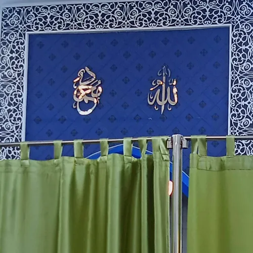 Penciptaan manusia dari segumpal darah (Q.s Al-'Alaq 1-5)