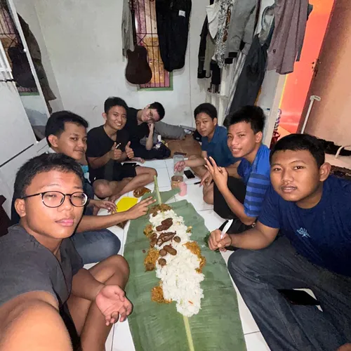 Dampak Teknologi Digital Mempengaruhi Kewarganegaraan dalam bidang logistik kelautan dan perdagangan