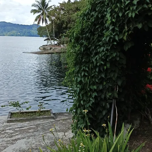 Perjalanan hari libur