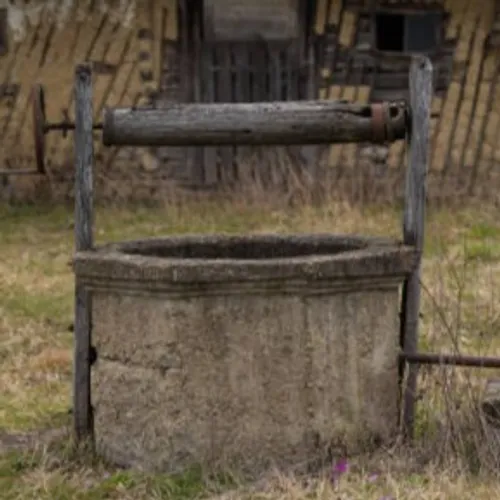 JANGAN DEKATI SUMUR TUA INI, JIKA KAU TIDAK INGIN TERJEBAK - cerita mistis - cerita misteri