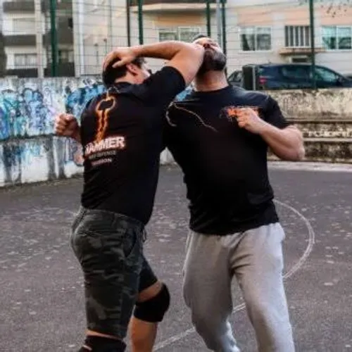 REALITAS PERTARUNGAN JARAK DEKAT DI FILM DAN TV