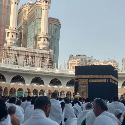 DI DEPAN KA'BAH