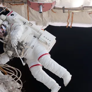 The secrets of the spectacular spacesuit