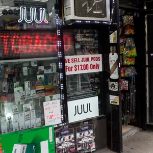 Big Vape: The Incendiary Rise of Juul E-cigarettes