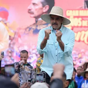 How is the US ship blockade affecting Venezuelans?