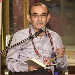 A Palestinian writer’s secret effort to preserve his diary