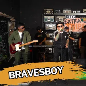 DCDC EXTRATRIPS: BRAVESBOY