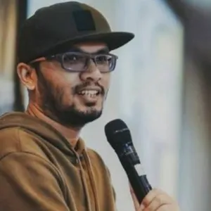 Allah Mengetahui Isi Hati Kamu - Ustadz Hanan Attaki